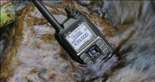 艾可慕ID-51E業(yè)余手持對(duì)講機(jī)