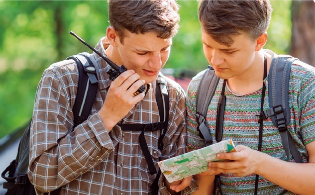 手持對講機(jī)野外通訊